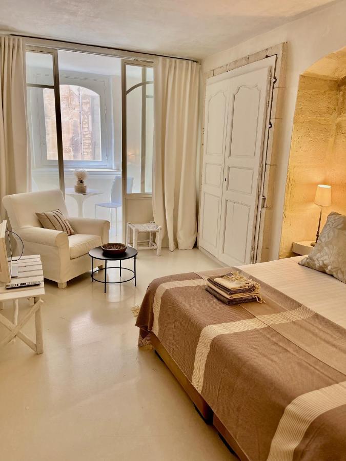 La Maison Plume, Appart Boutique Сен-Ремі-де-Прованс Екстер'єр фото